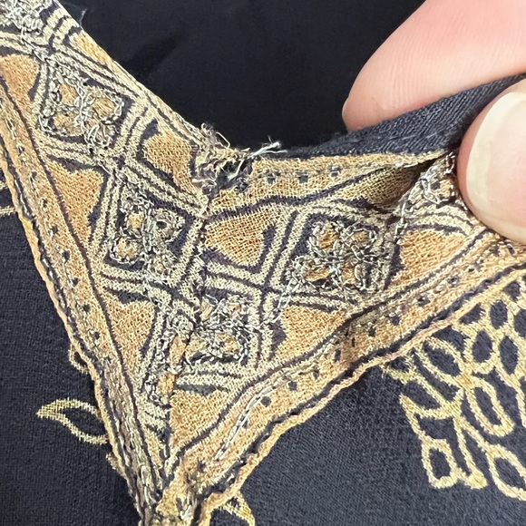 Jens Pirate Booty Cover Up - Picture 3 of 5